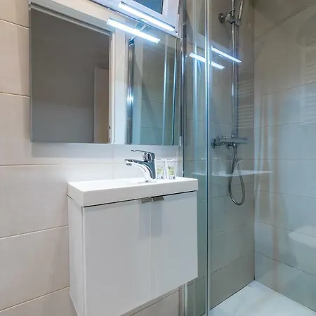 Marina By Sweet Apartment